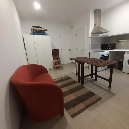 Ground Floor Arroios Flat Daire